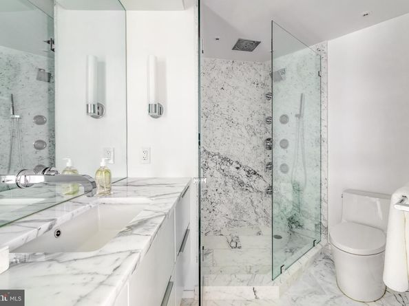 2500 Virginia Ave NW 714, Washington DC 20037