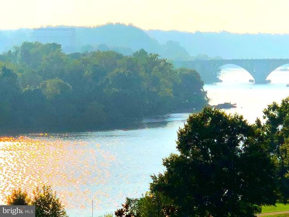 2500 Virginia Ave NW 714, Washington DC 20037