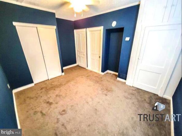 518 Solly Avenue, Philadelphia PA 19111