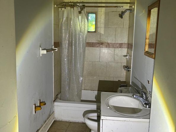 1850 E Madison Street, Philadelphia PA 19134