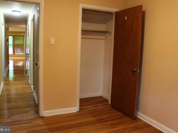 635 Colebrook Road, Philadelphia PA 19115