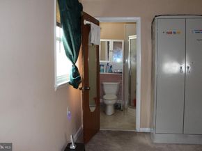 635 Colebrook Road, Philadelphia PA 19115