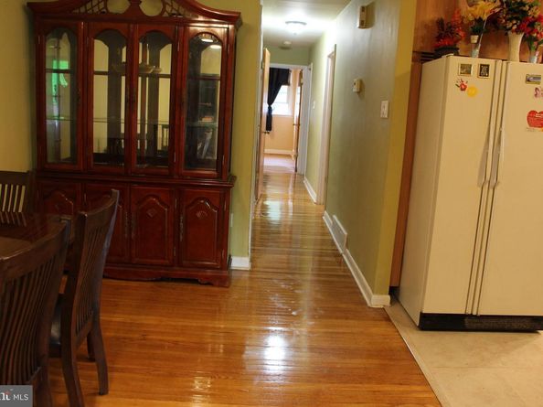 635 Colebrook Road, Philadelphia PA 19115