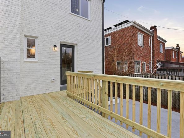 4816 8TH Street NE, Washington DC 20017