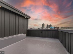 1111 E Dunton Street, Philadelphia PA 19123