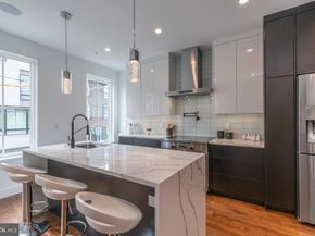 1111 E Dunton Street, Philadelphia PA 19123