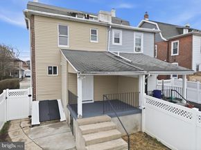 825 Aubrey Avenue, Ardmore PA 19003