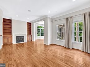 7749 Legere Court 42, Mclean VA 22102