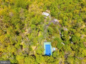 372 Brownsburg Road, Newtown PA 18940