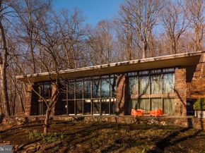 372 Brownsburg Road, Newtown PA 18940