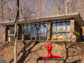 372 Brownsburg Road, Newtown PA 18940