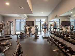 525 SW Water Street SW 404, Washington DC 20024