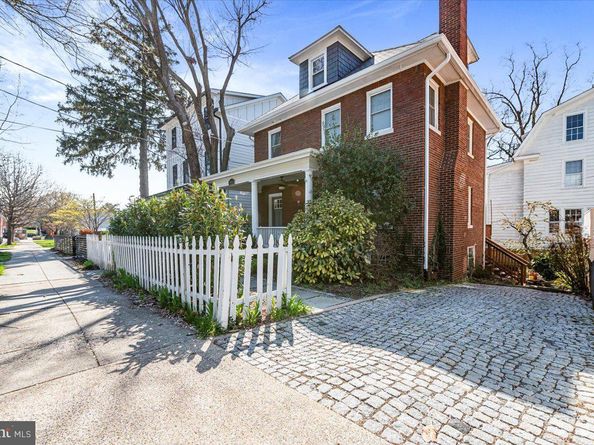 3834 Mckinley Street NW, Washington DC 20015