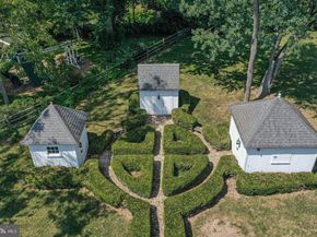 1224 Taylorsville Road, Washington Crossing PA 18977
