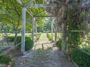 1224 Taylorsville Road, Washington Crossing PA 18977