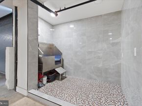 1028 Bladensburg Road NE 18, Washington DC 20002