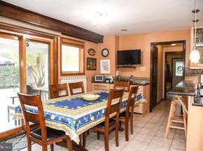 560 Lower Holland Road, Holland PA 18966