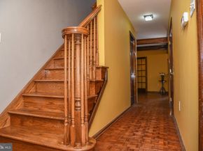 560 Lower Holland Road, Holland PA 18966