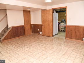560 Lower Holland Road, Holland PA 18966