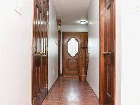 560 Lower Holland Road, Holland PA 18966