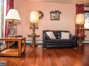 560 Lower Holland Road, Holland PA 18966