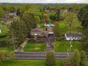 560 Lower Holland Road, Holland PA 18966