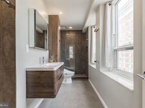 1425 Locust Street 28A, Philadelphia PA 19102