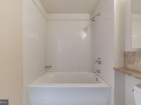 1425 Locust Street 28A, Philadelphia PA 19102