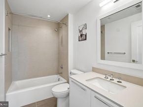 1201 N Royal Street 206, Alexandria VA 22314