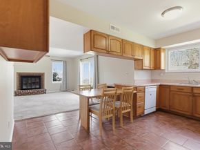 1567 Brock Creek Drive, Yardley PA 19067