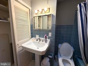 708 Selmer Road, Philadelphia PA 19116