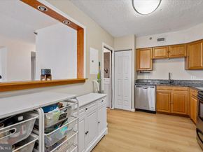 5501 Seminary Road 1703S, Falls Church VA 22041