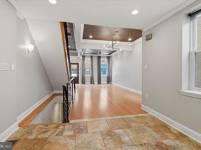 1523 S 4TH Street, Philadelphia PA 19147