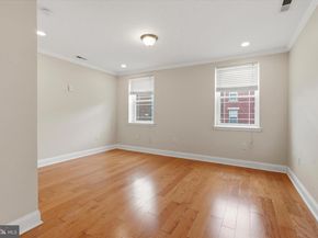 1523 S 4TH Street, Philadelphia PA 19147
