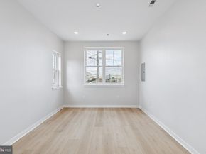 2800 Bridge Street, Philadelphia PA 19137