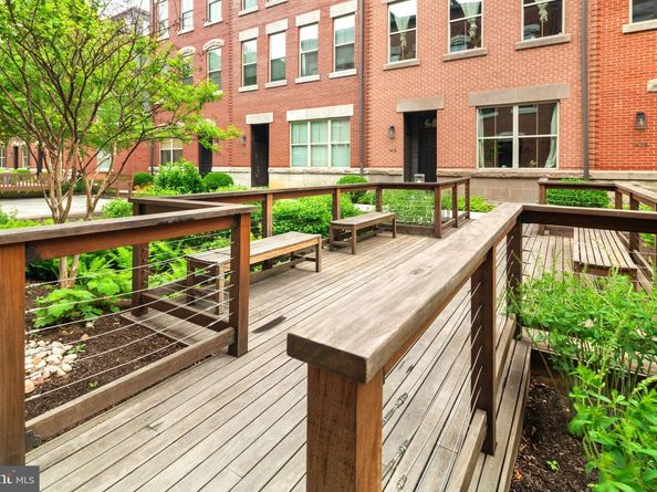 1434 S Lawrence Terrace, Philadelphia PA 19148
