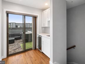 1434 S Lawrence Terrace, Philadelphia PA 19148