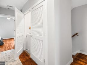 1434 S Lawrence Terrace, Philadelphia PA 19148