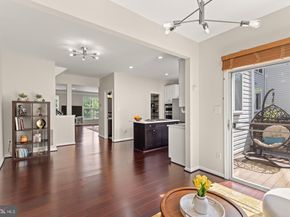 12957 Wood Crescent Circle, Herndon VA 20171