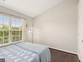 12957 Wood Crescent Circle, Herndon VA 20171