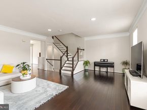 12957 Wood Crescent Circle, Herndon VA 20171