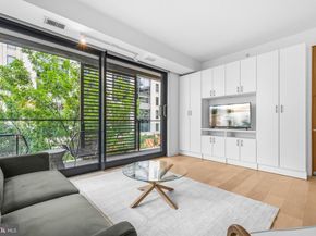 925 H Street NW 315, Washington DC 20001