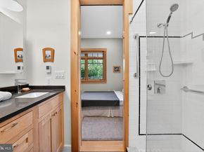 2136 Powhatan Street, Falls Church VA 22043