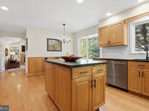 8607 Elliston Drive, Wyndmoor PA 19038