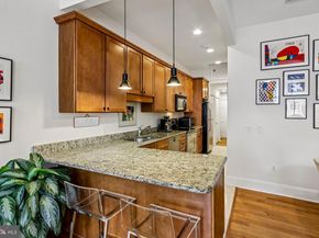 1305 Spruce Street TH2A, Philadelphia PA 19107
