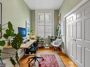 1305 Spruce Street TH2A, Philadelphia PA 19107