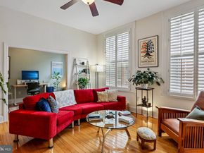 1305 Spruce Street TH2A, Philadelphia PA 19107
