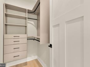 923 17TH Street S, Arlington VA 22202