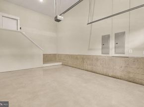 923 17TH Street S, Arlington VA 22202