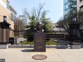 940 25TH Street NW 215S, Washington DC 20037